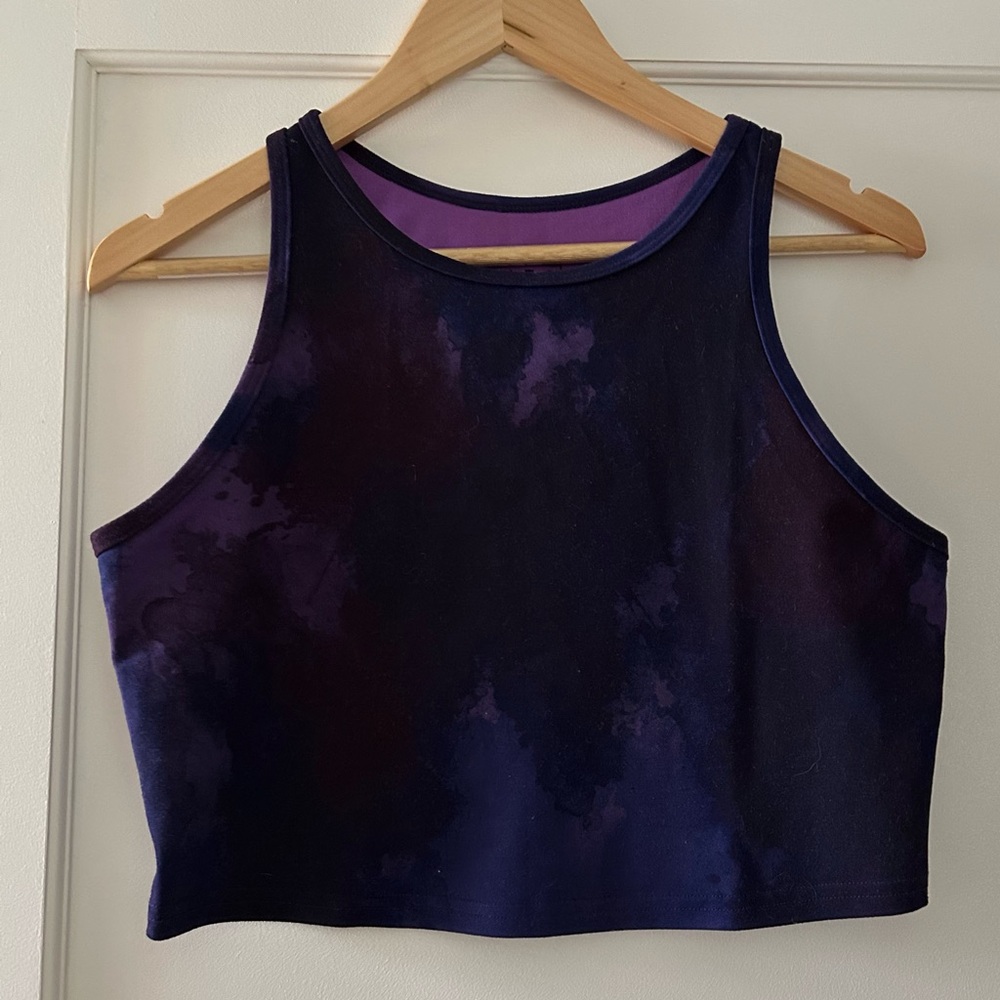 Purple fleo tempo crop tank